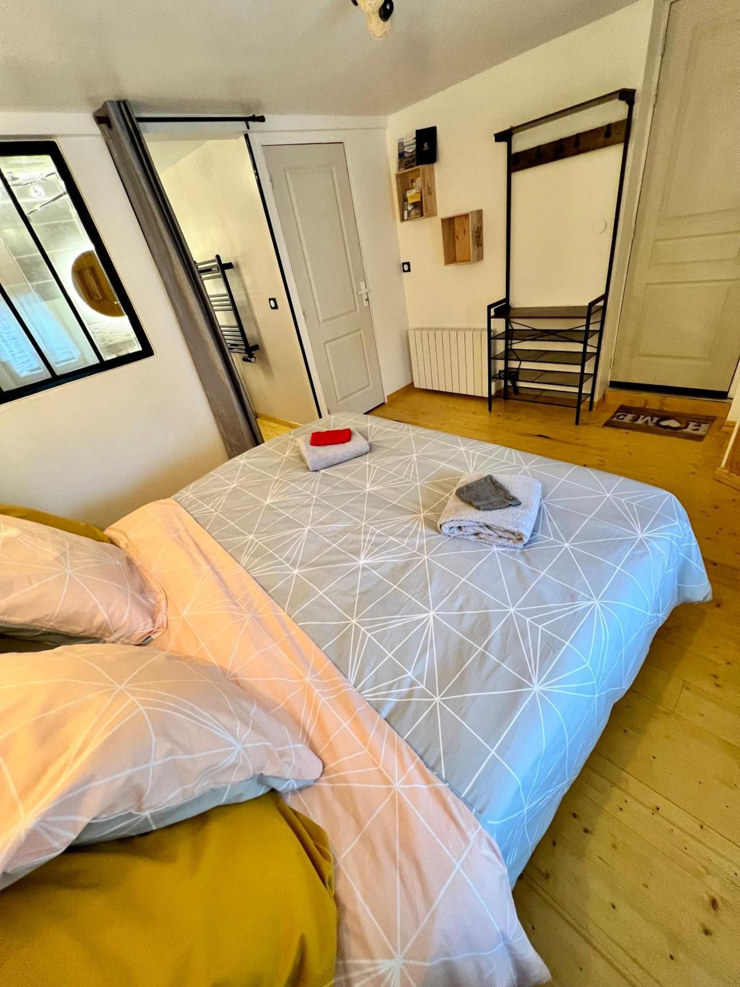 Maison D'Hotes Ty Belle Saint-Guen ภายนอก รูปภาพ